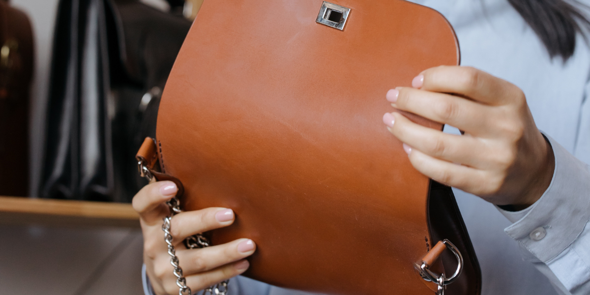  conseils pour choisir le sac bandoulière idéal pour voyager