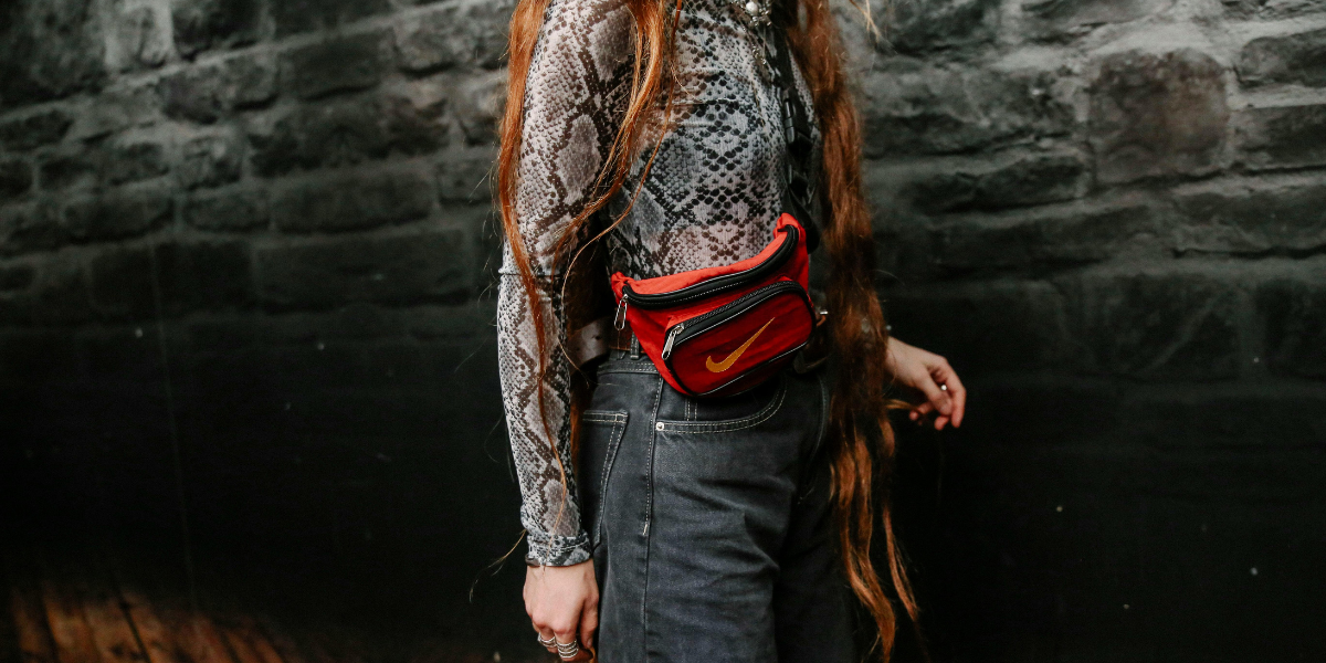 Quels sont les sacs banane femme parfaits pour l'été : top 10